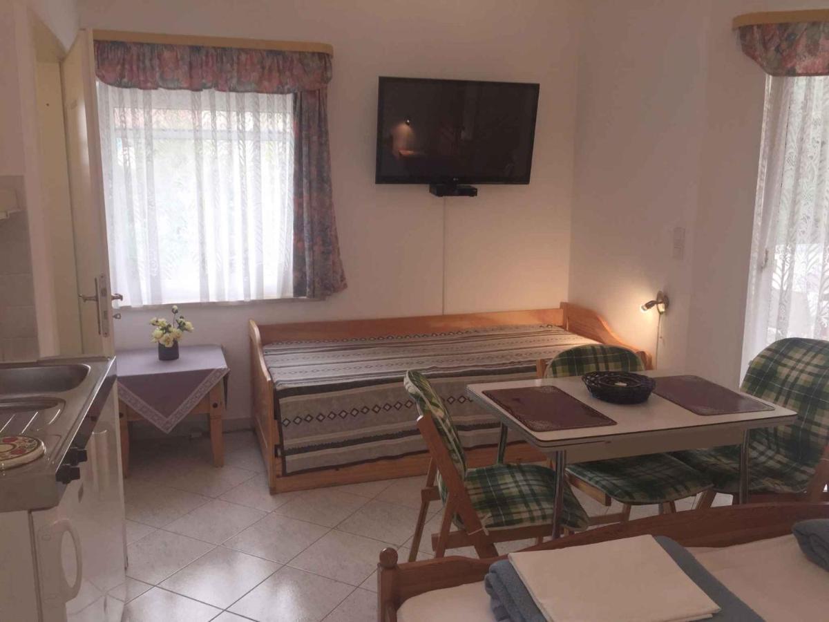 Apartments In Premantura/Istrien 34773 Екстер'єр фото