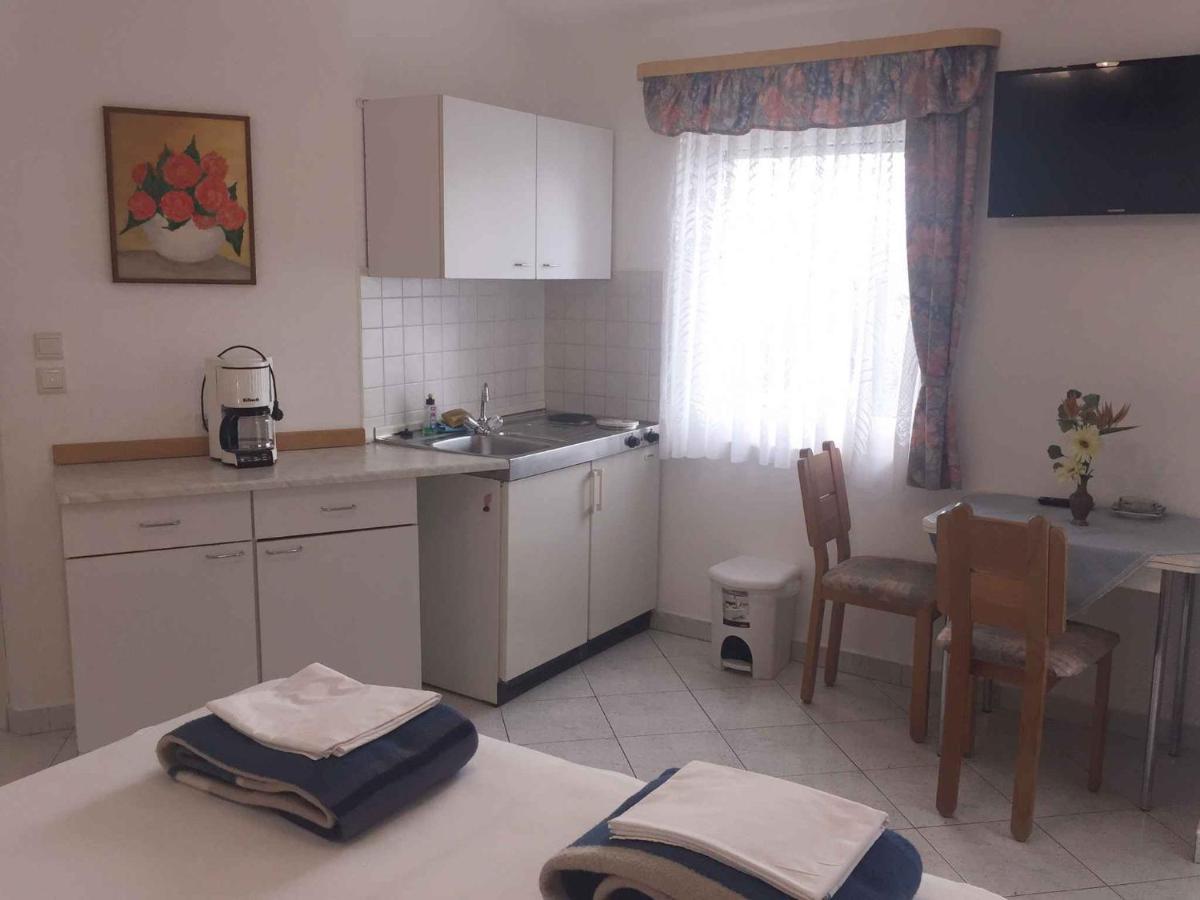 Apartments In Premantura/Istrien 34773 Екстер'єр фото